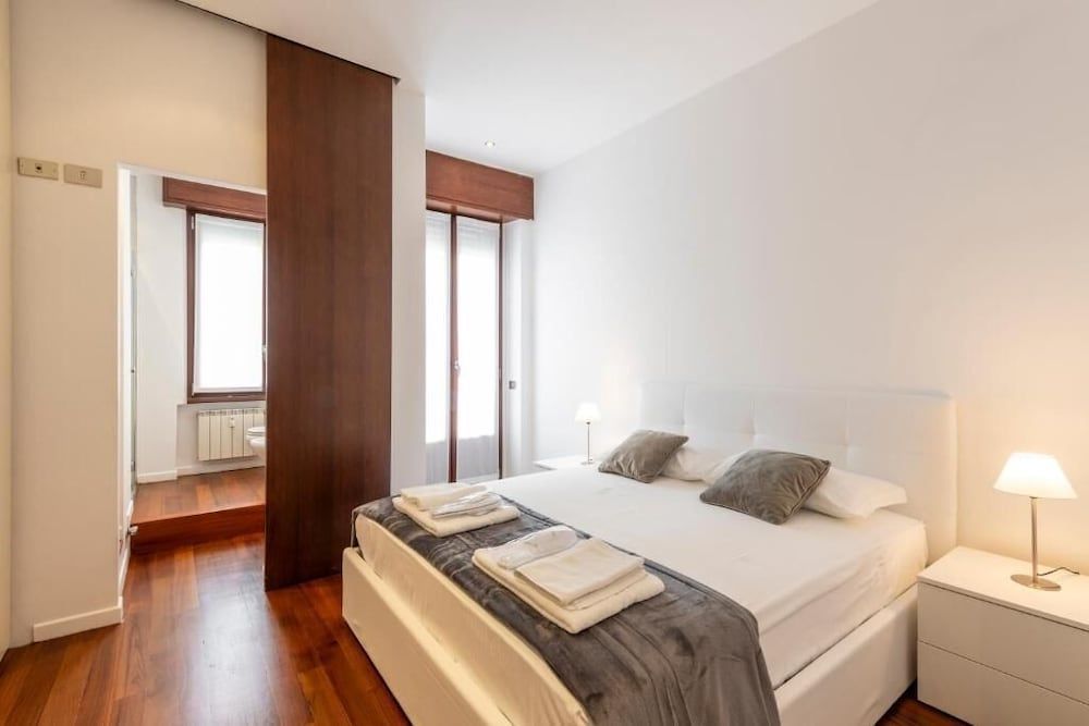 MILAN ROYAL SUITES LUXURY P.ZZA DELLA REPUBBLICA 2