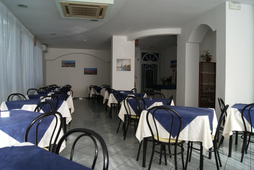 HOTEL VILLA ELISA 2