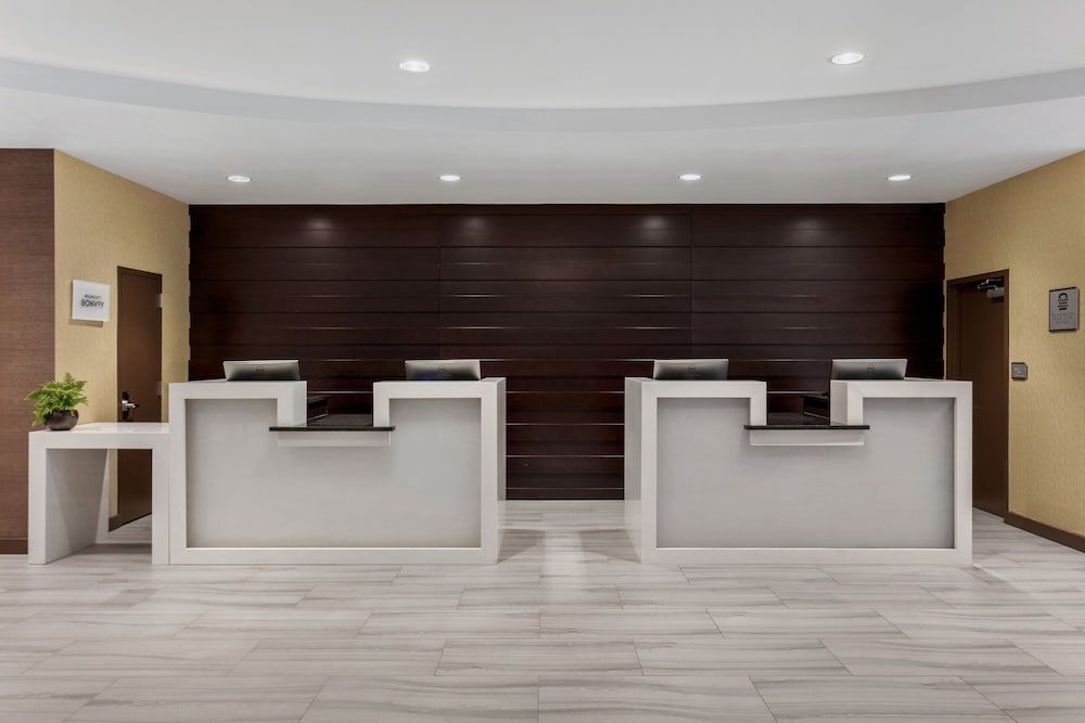 Delta Hotels by Marriott Somerset 2