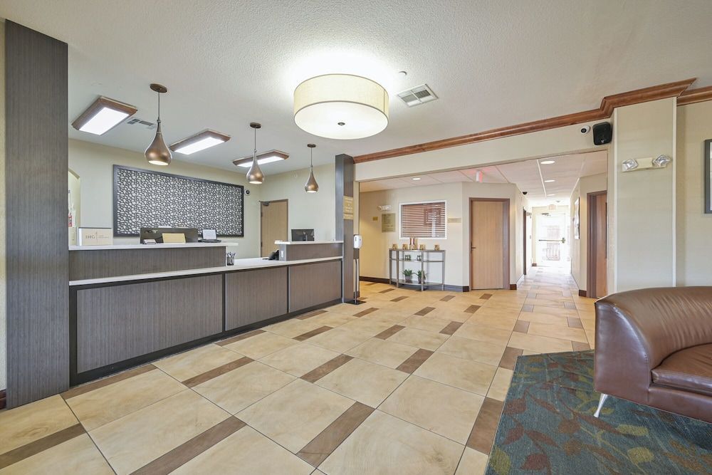 Affordable Suites of America Tulsa 2