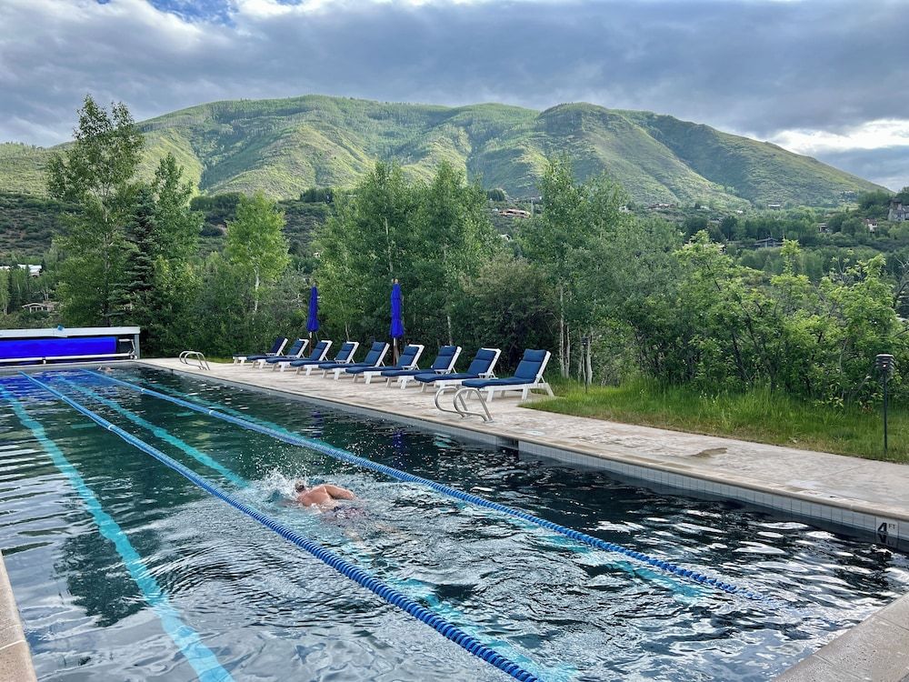 Aspen Meadows Resort 1
