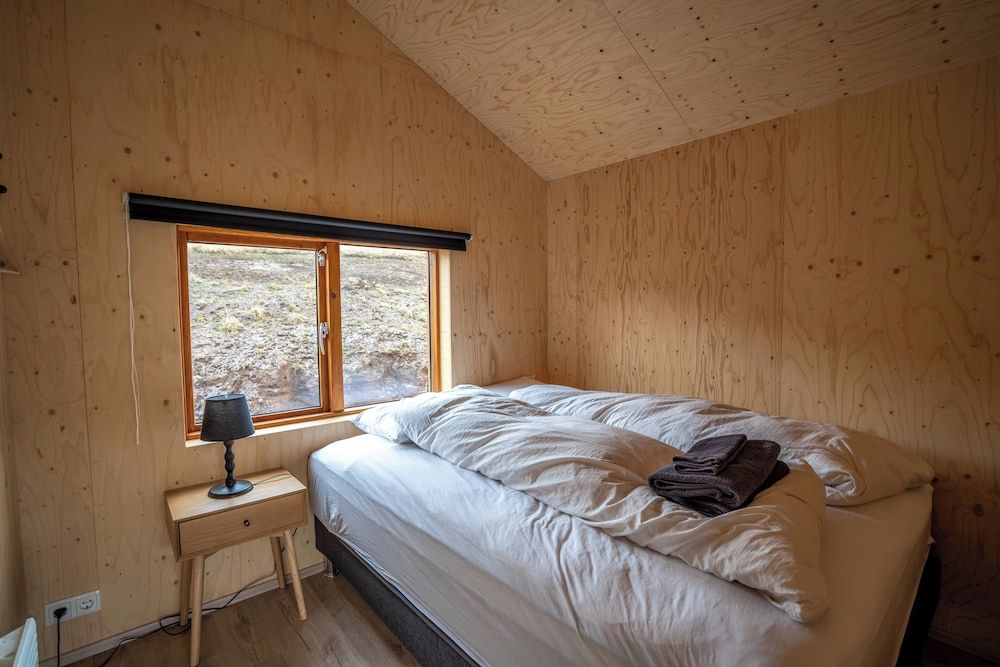 Paradise Cottages 2