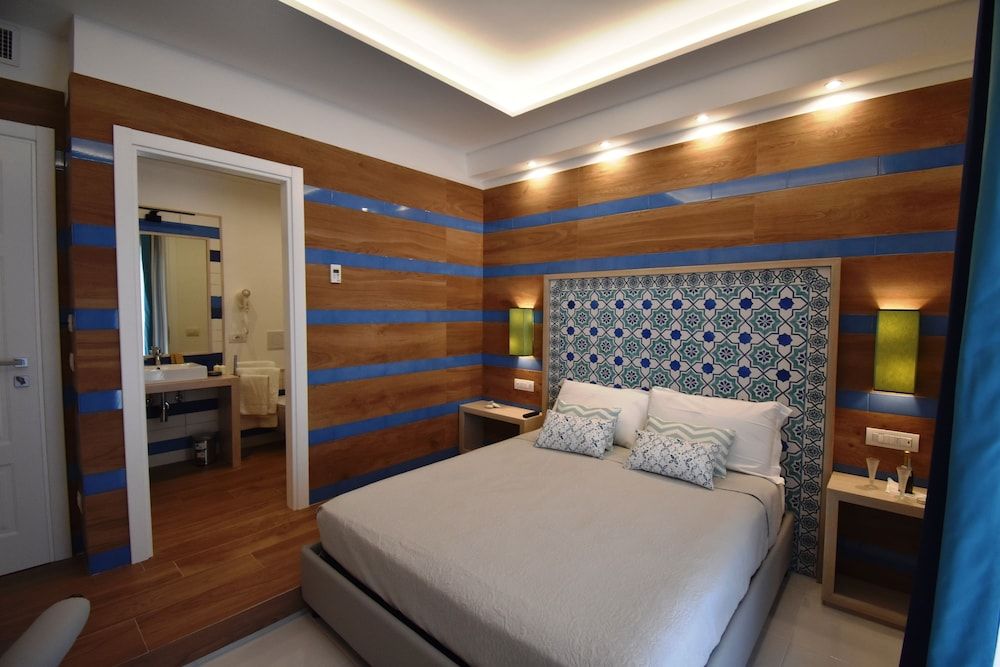 Melody Sorrento Suites 1