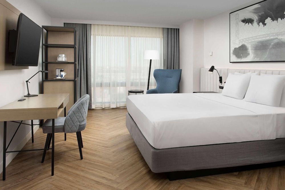 Radisson Blu Fargo 1