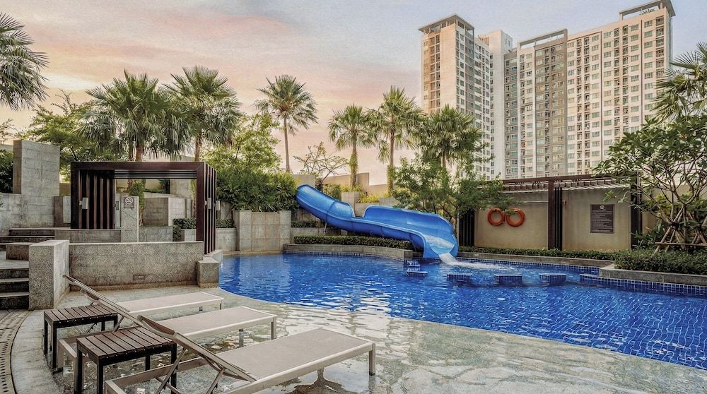 Jasmine Grande Residence Suite Bangkok 1