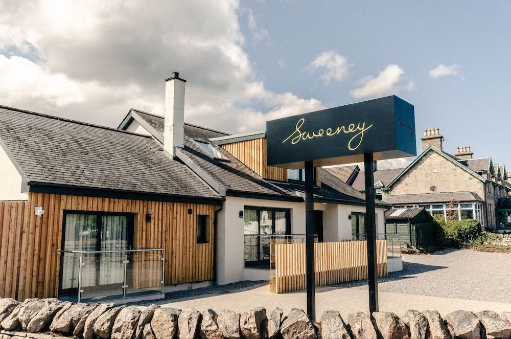 Sweeney Aviemore One 1