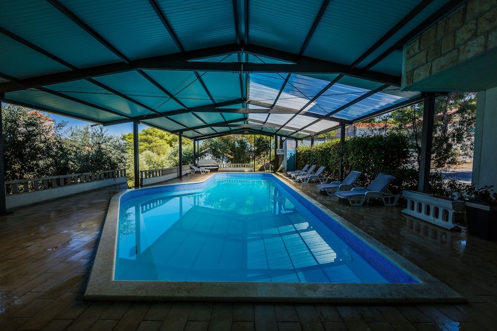 HOTEL SVETI KRIZ 1
