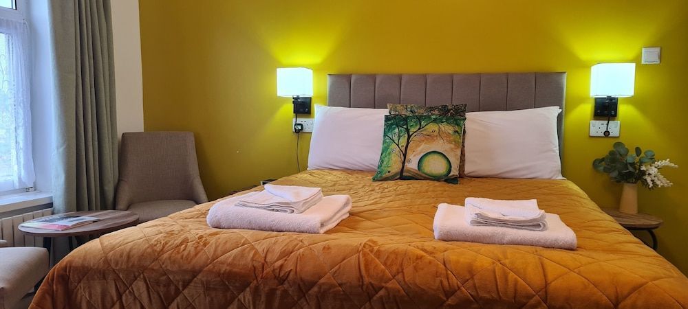 Torland Hotel - seafront location, guaranteed free parking 1