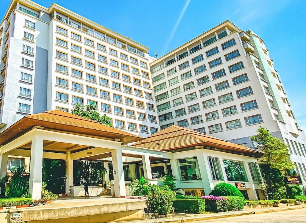 K Park Grand Hotel 1