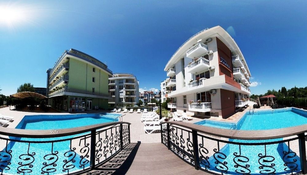 Hotel Zaara 1