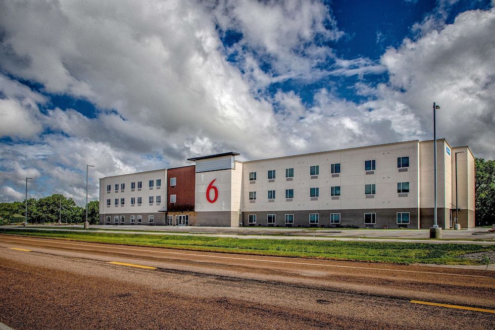 Motel 6 North Platte, NE - East 1