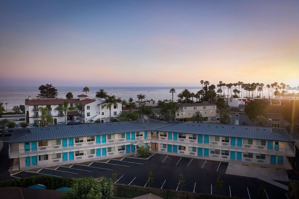 Motel 6-Santa Barbara, CA - Beach 1