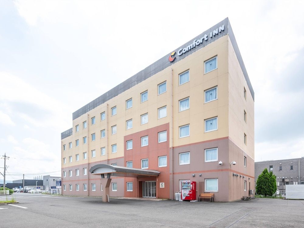 Comfort Inn Fukui 1