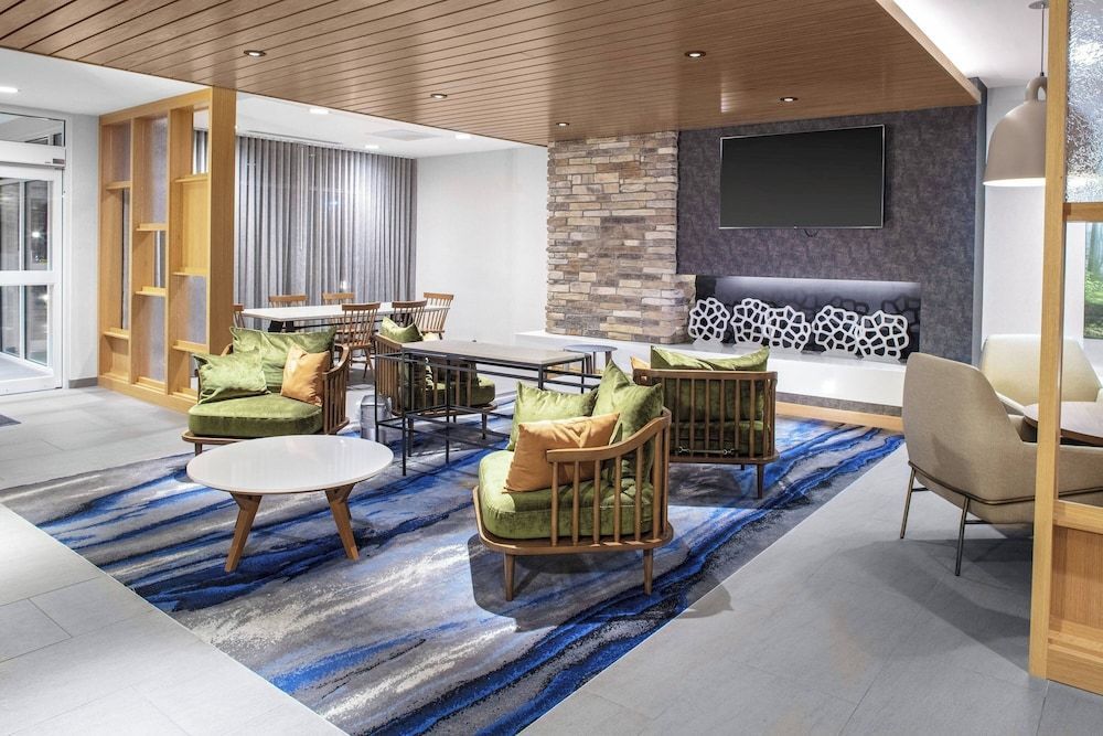 Fairfield Inn & Suites by Marriott Indianapolis Greenfield 1