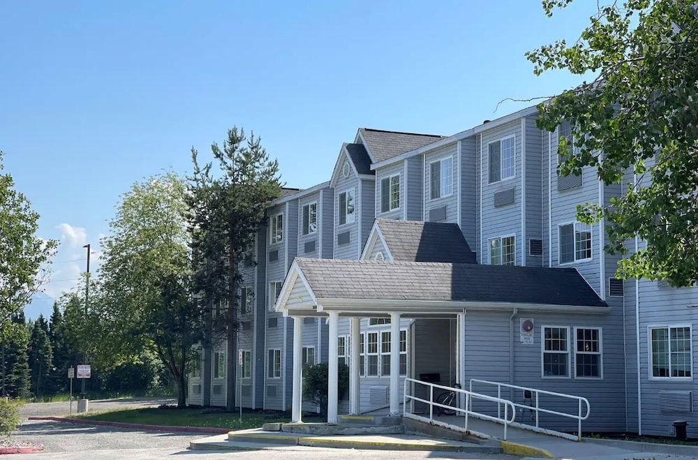 Baymont Inn & Suites by Wyndham Anchorage Airport 1