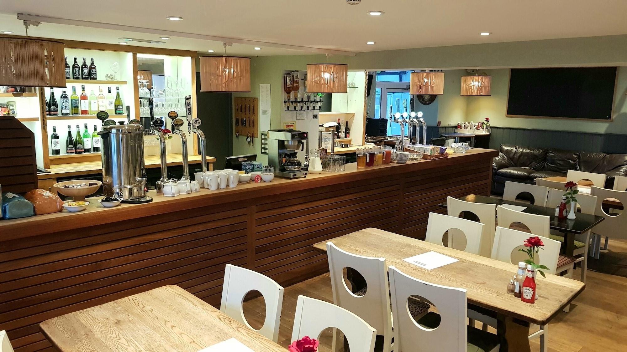 The Cornishman Inn 1