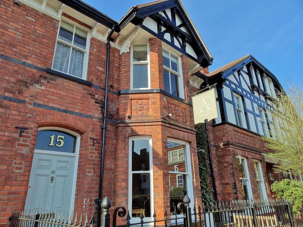 Alcuin Lodge 1
