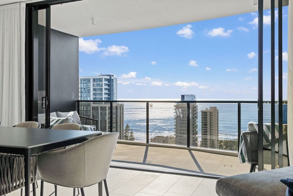 Encore Broadbeach - Official 1