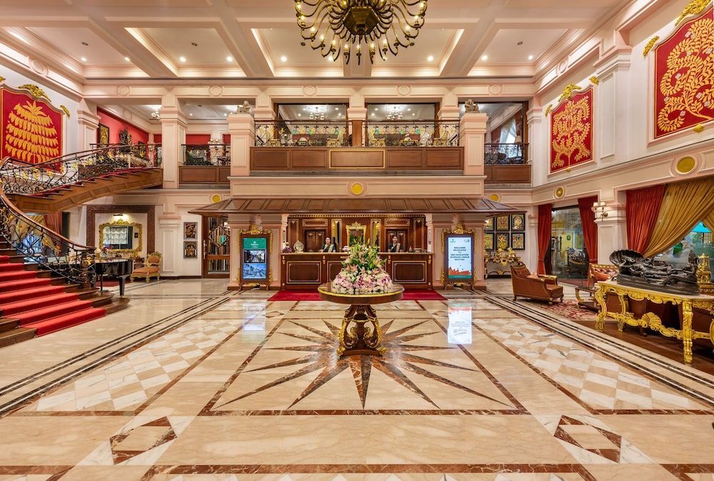 Mayfair Lagoon 2