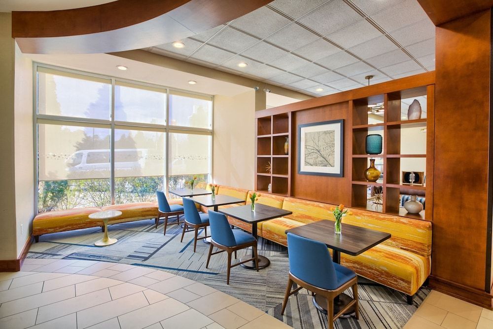 Four Points by Sheraton Raleigh Durham Airport 2
