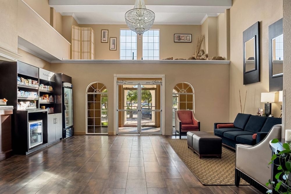 Quality Suites Irving-Las Colinas 2