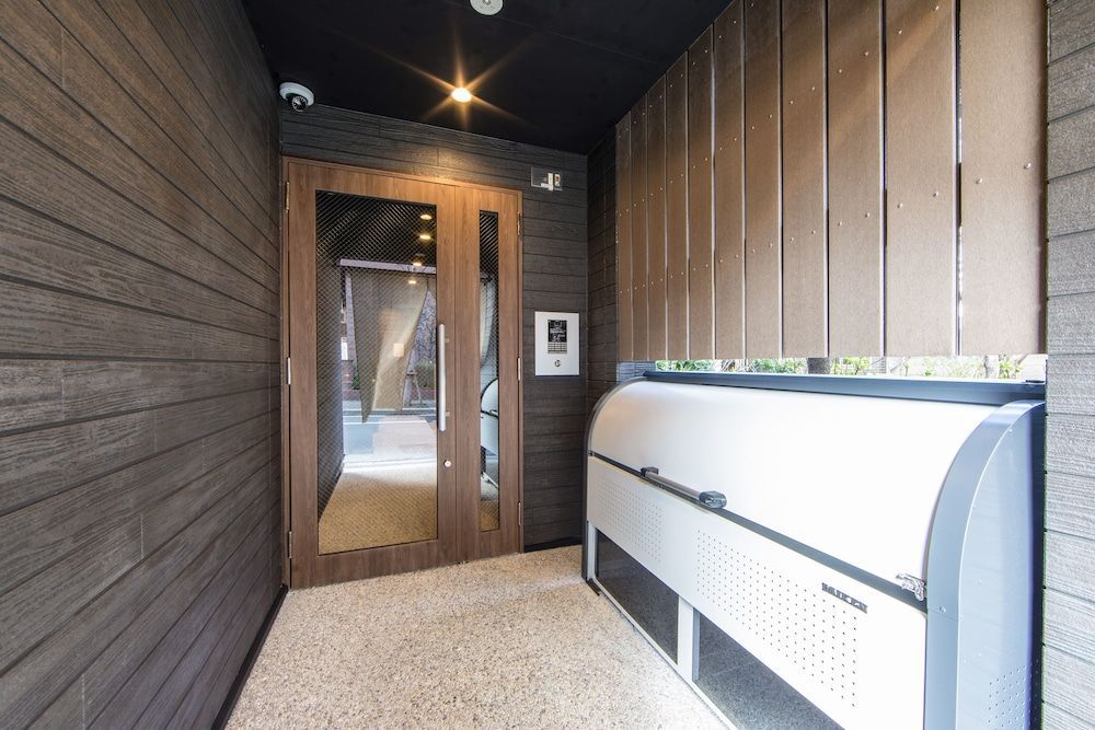 NAGAHORI HAIRU DOTONBORI CONDO 2