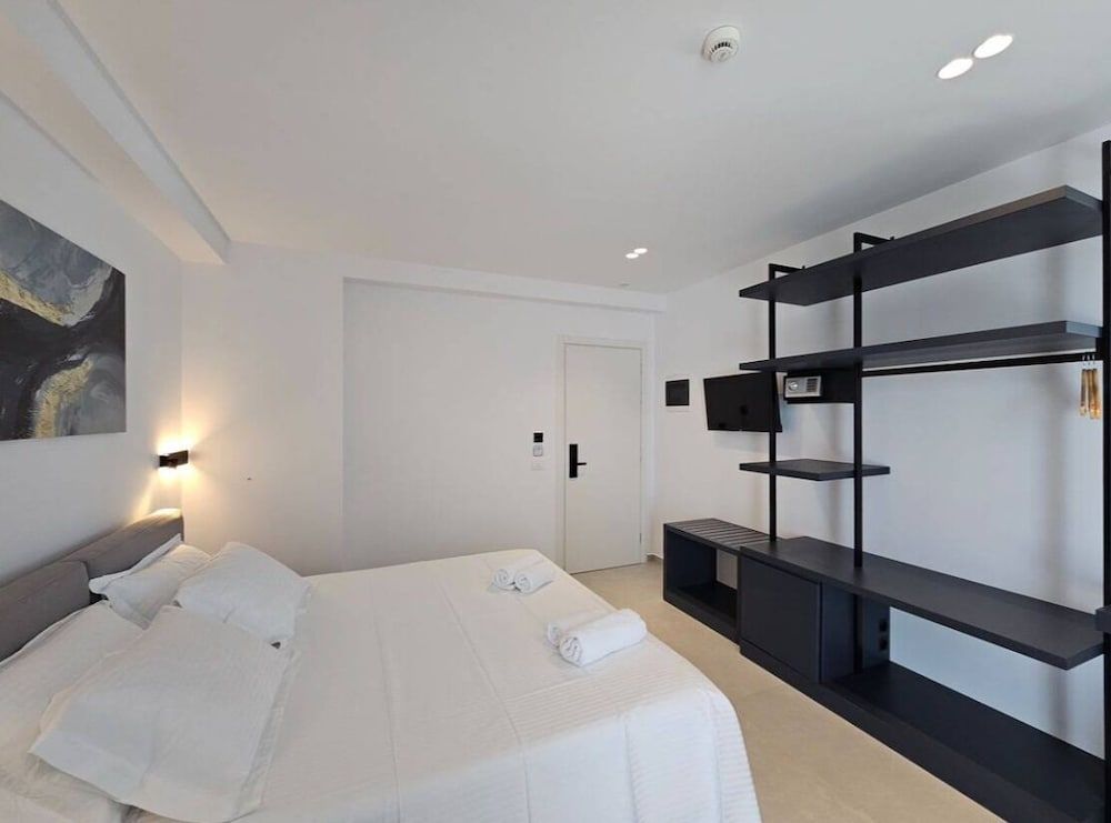 Adele Hotel Ksamil 2