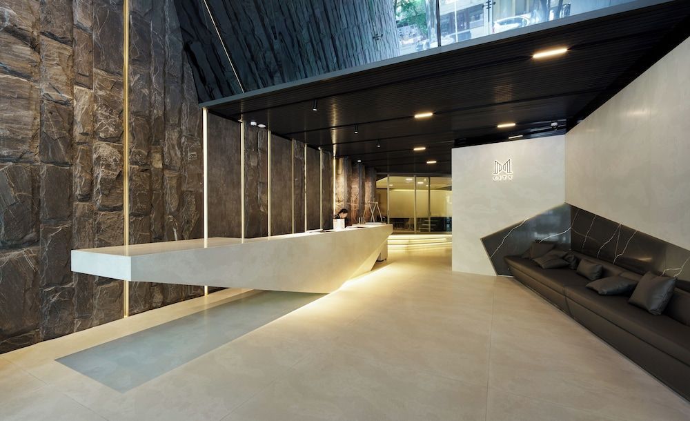 M City Hotel Saigon 1