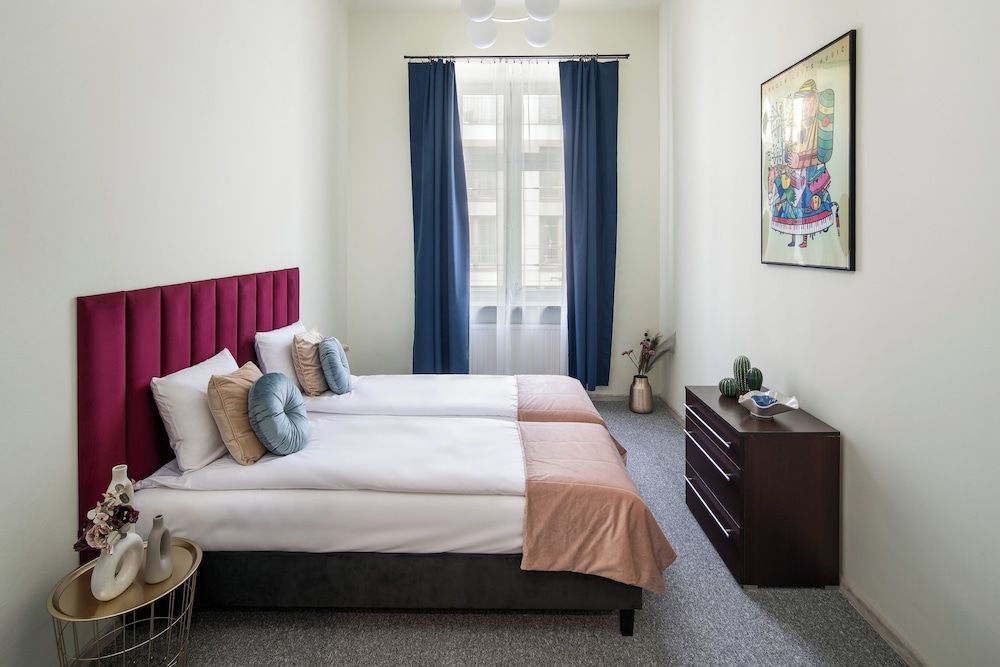 The Royal Patch Aparthotel 1