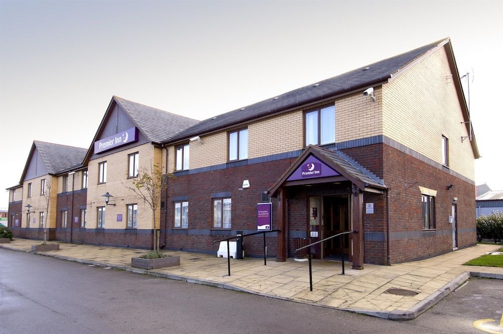 Premier Inn Blackpool Airport 1