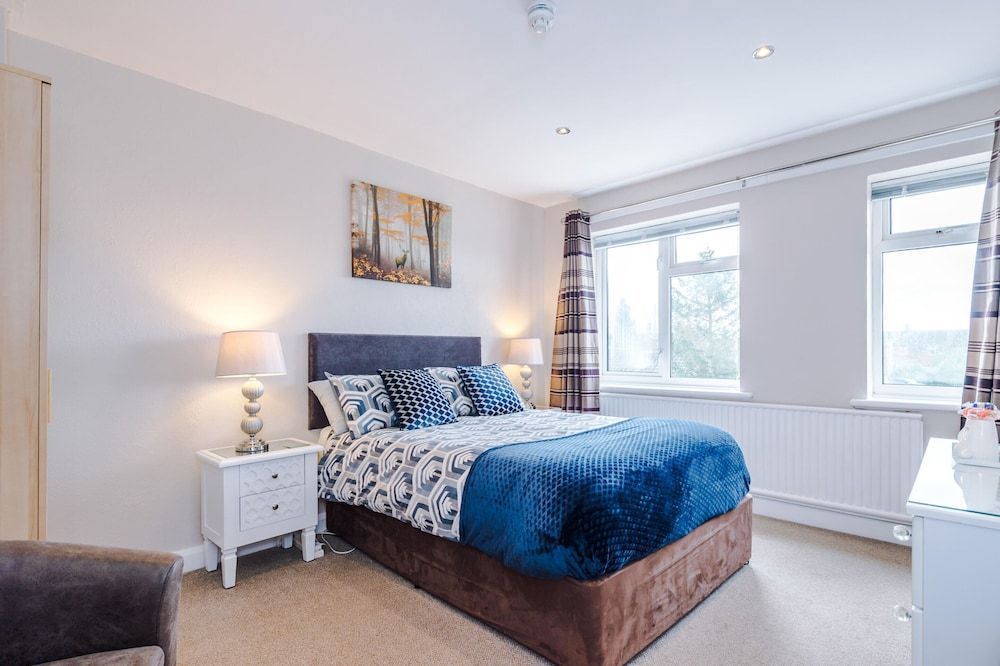 Holcombe Guest House 1