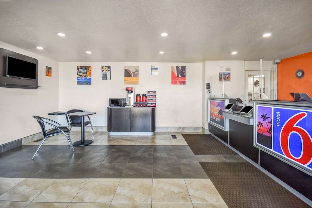 Motel 6 North Ridgeville, OH - Cleveland Intl Airport - N Ridgeville 2