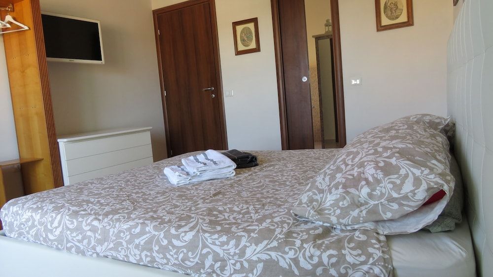 Luna Rossa Rooms 2
