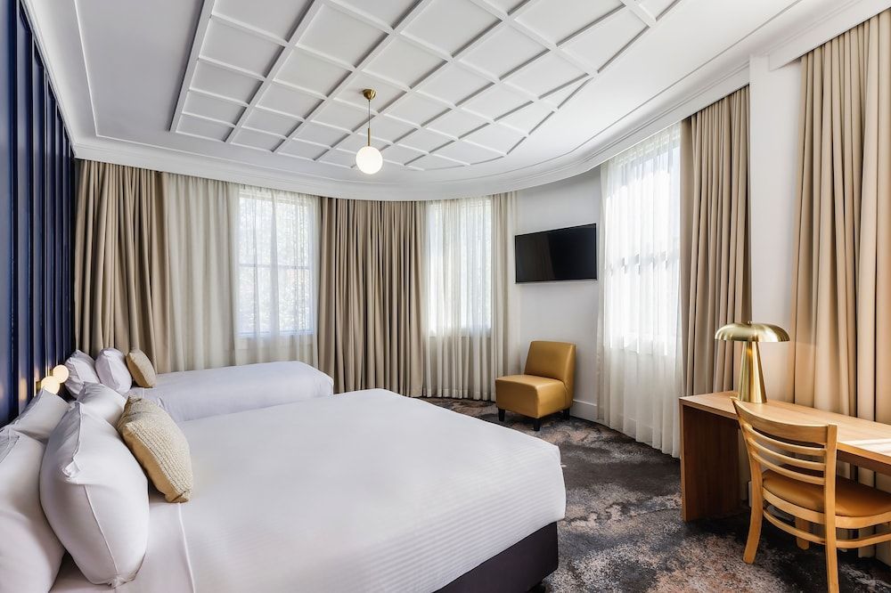 Royal Exhibition Hotel 2