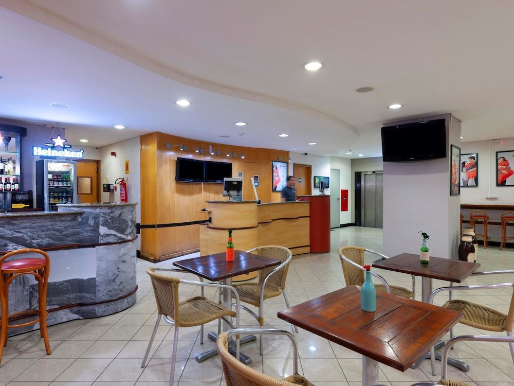 Ibis Teresina 2