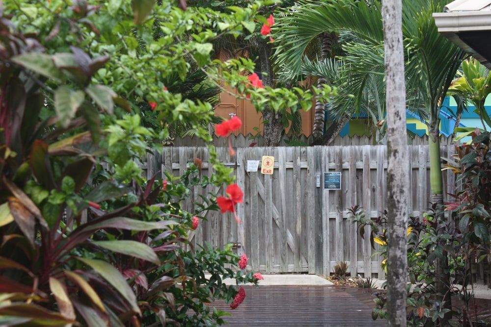 PUR Boutique Cabanas, Adults Only 2