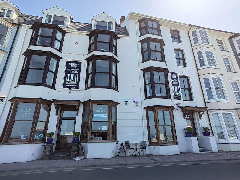 The Cardigan Bay Guest House 1