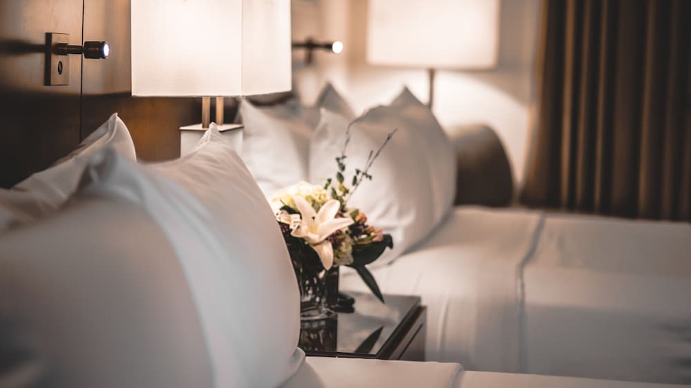 Lord Elgin Hotel 2