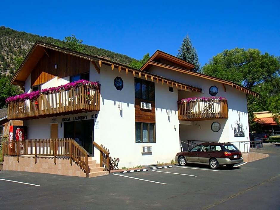 Starlight Lodge 2