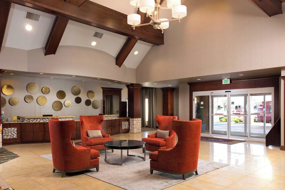 Residence Inn Kansas City Airport 2