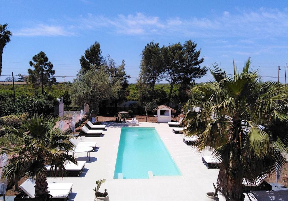 Hotel Residence Noto Marina e Spa 1
