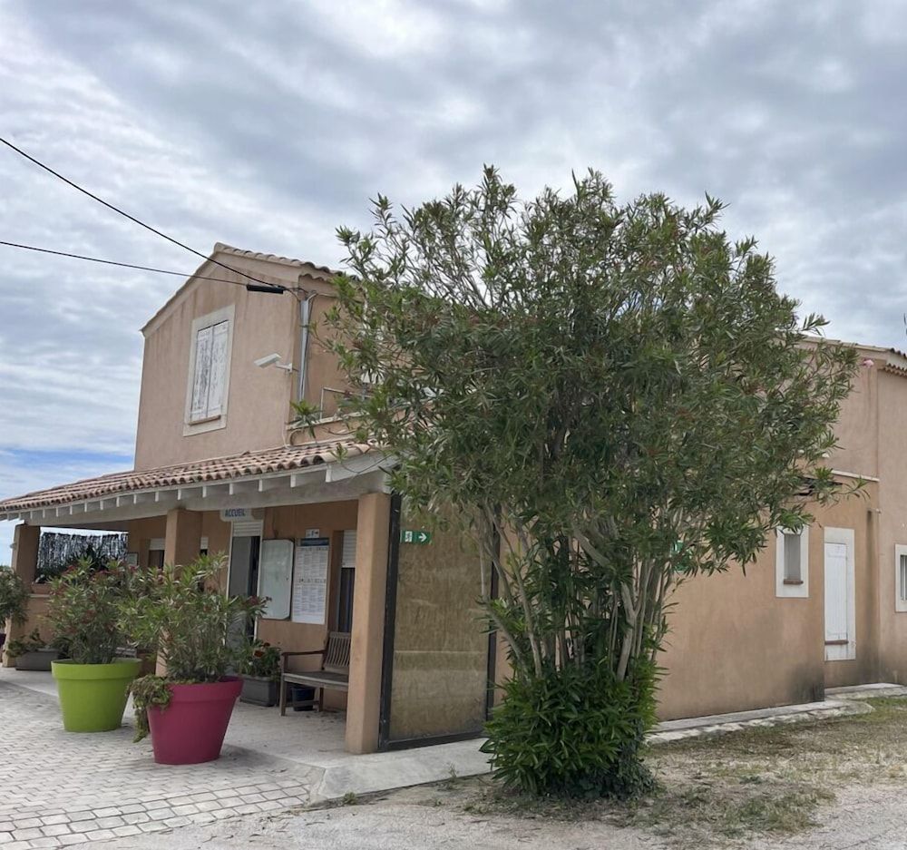 Camping Domaine des Tamaris 2