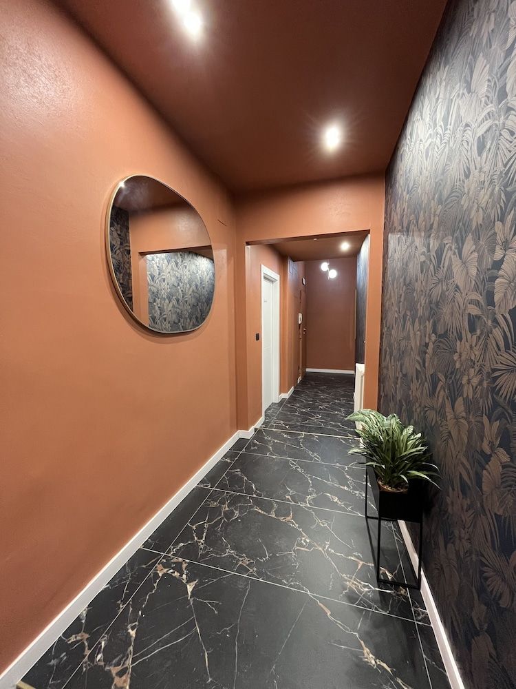 Room Eleven 2