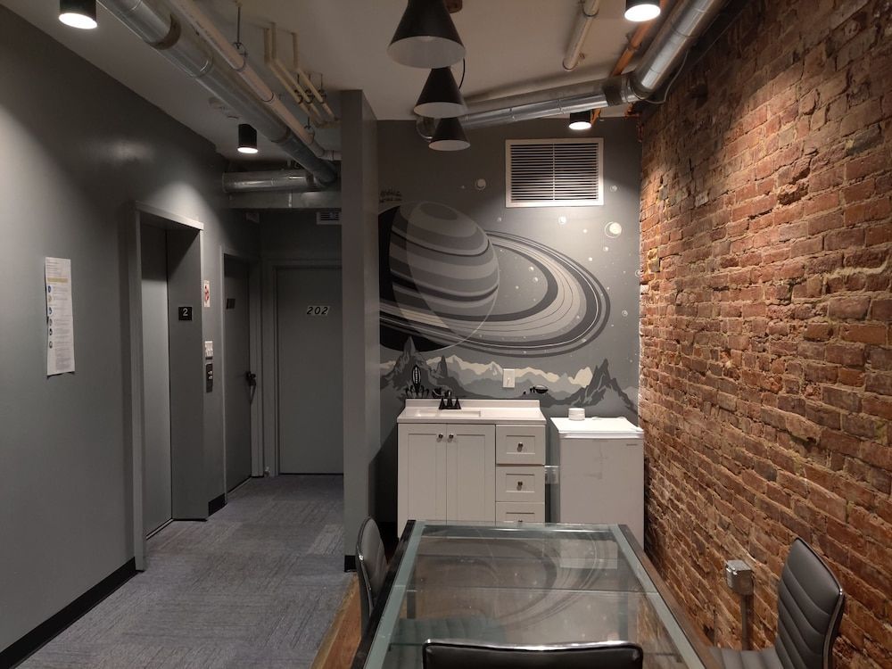 U Street Capsule Hostel 2