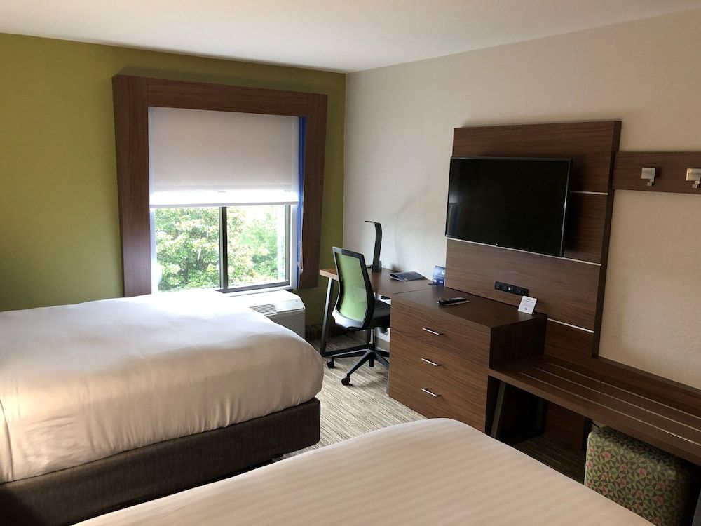 Holiday Inn Express ATLANTA-STONE MOUNTAIN by IHG 2