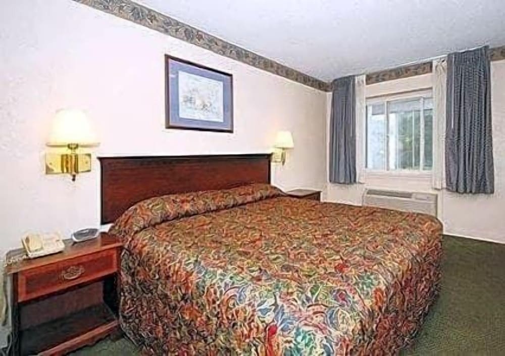New Haven Inn 1