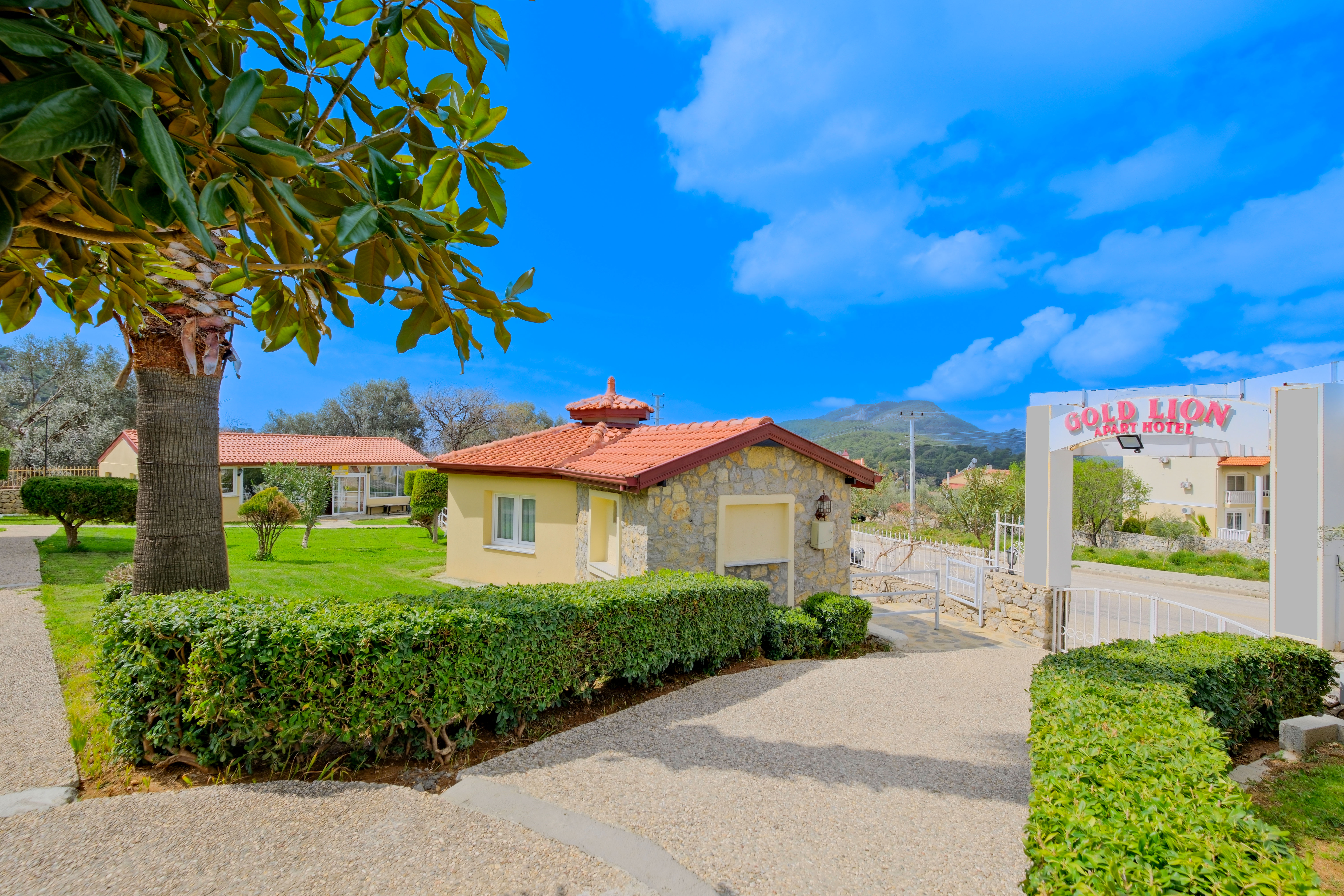 Goldlion Hotel 2