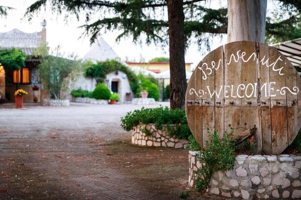 B&B Mandorla Amara 1