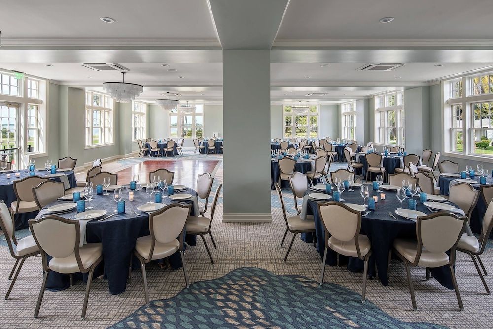 Fenway Hotel, Autograph Collection 2