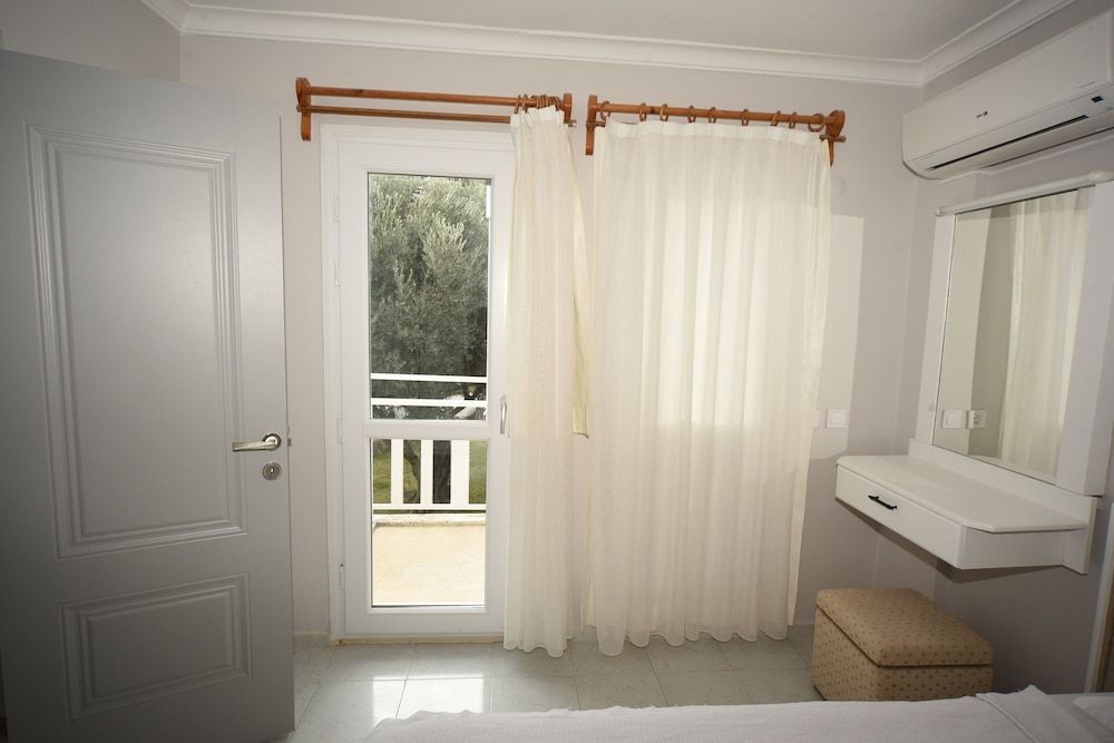 Sun Beach Villas 2